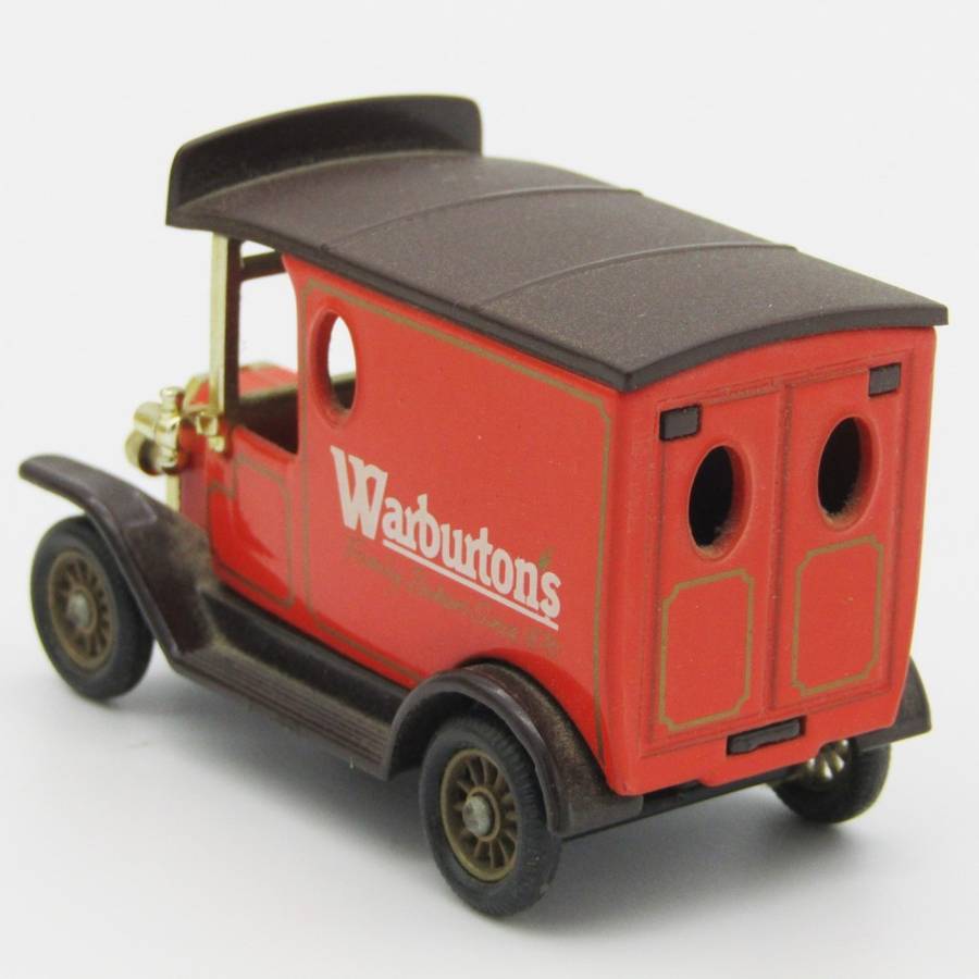 Lledo metal replicas Model T Ford Warburton`s in box