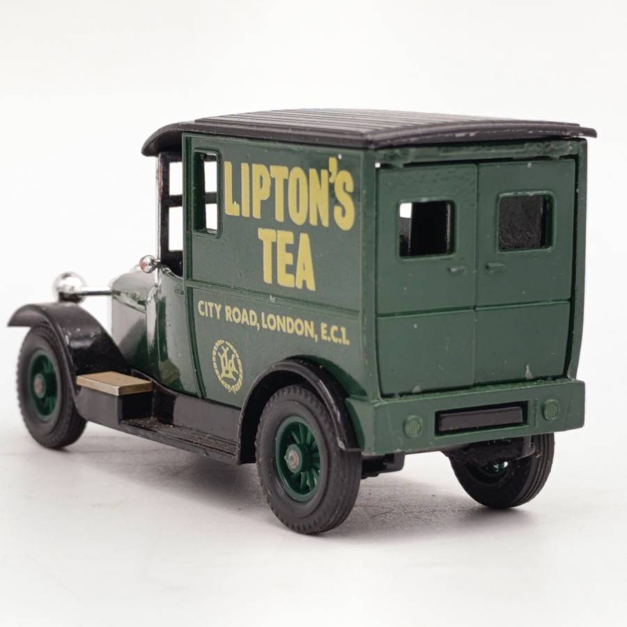Matchbox 1927 Talbot van - Lipton's Tea - Models of Yesteryear
