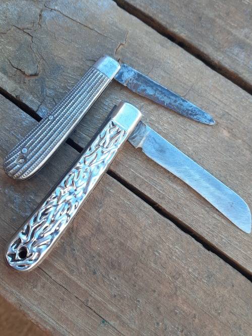 vintage pocket knifes