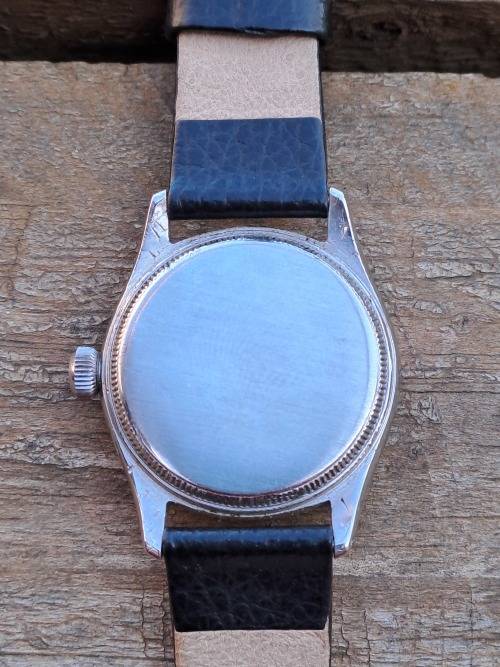vintage men's rolex in beautiful and hard 2 fine condition