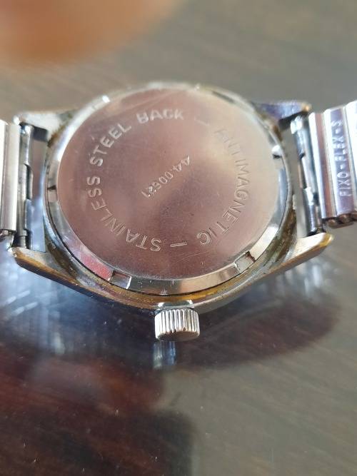 Vintage men`s zaigor watch