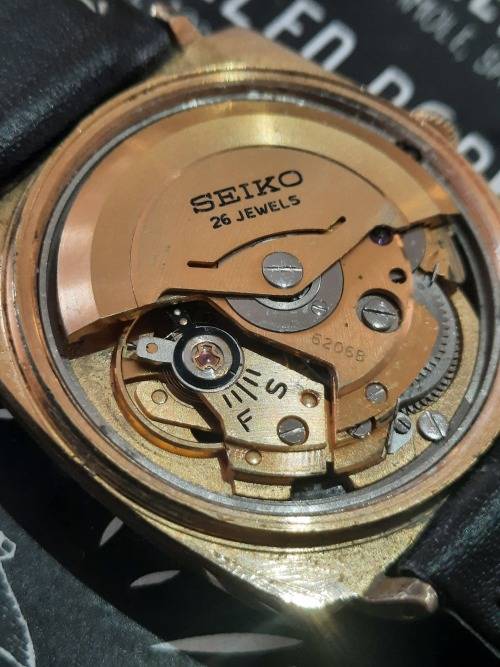 Vintage men`s seiko weekdater