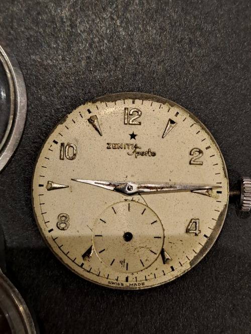 Vintage men`s Zenith movement and case
