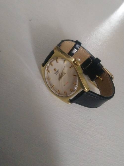 vintage  Mens Tissot Pr 516 watch