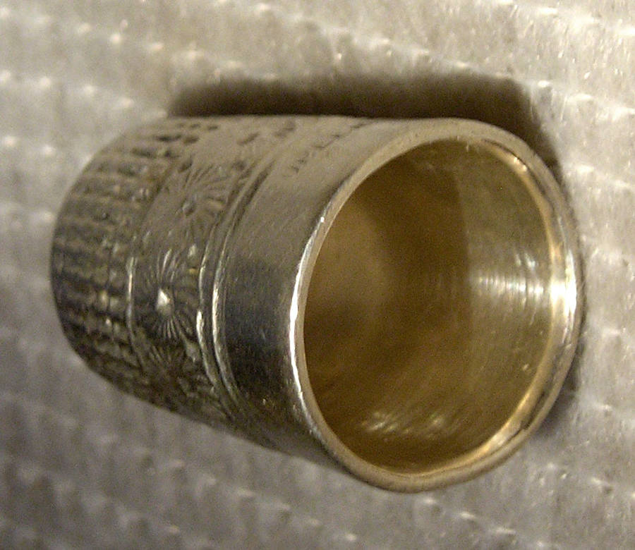 Crica 1900 DREEMA Thimble - Silver with Steel Core.