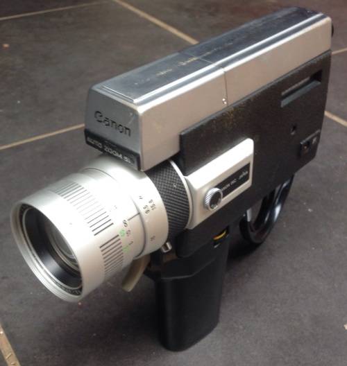Vintage Canon Auto Zoom 518 8mm movie camera (MEM7)