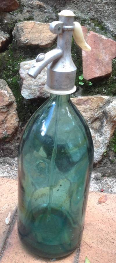 Vintage glass syphon / siphon