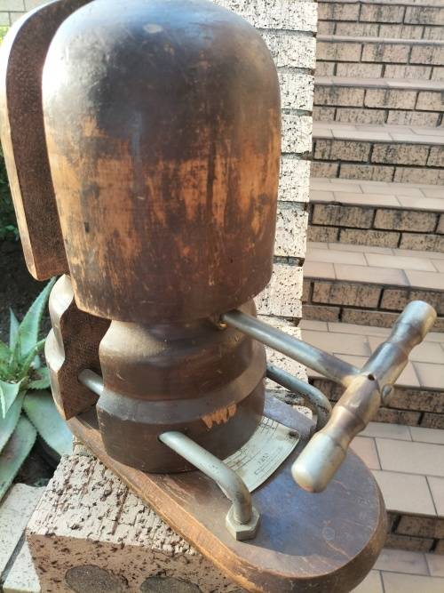 Antique hat stretcher - functional