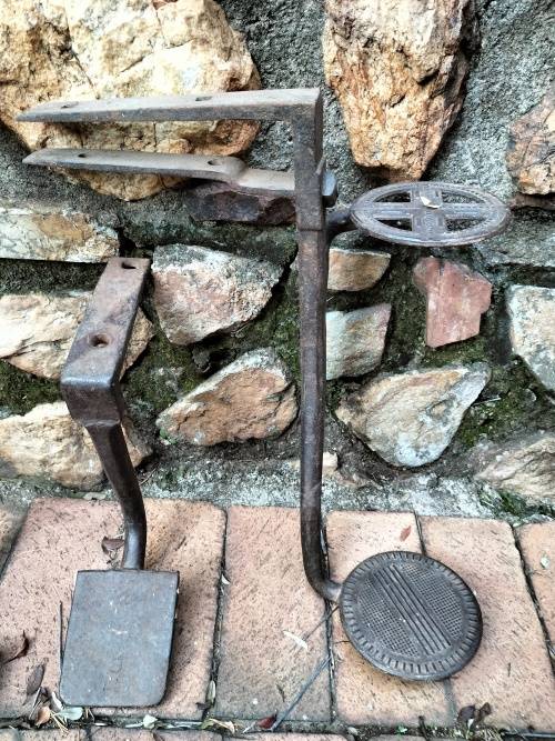 Vintage horse/donkey cart steps (X 4)