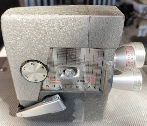 Vintage three lens 8mm movie camera - Wollensack (MD9)