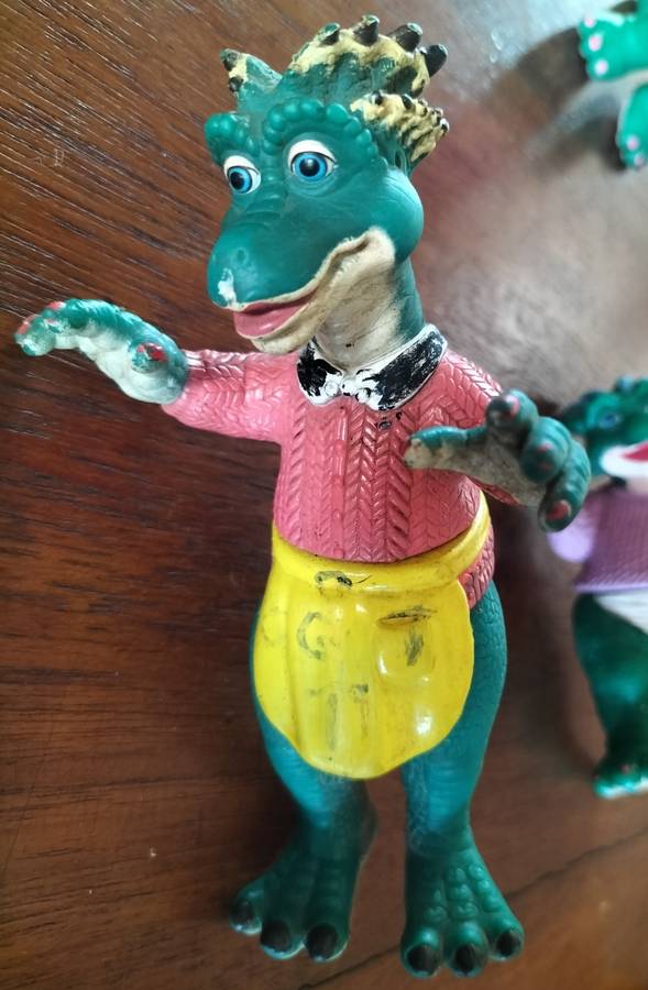 Vintage plastic dinosaur family (x3)