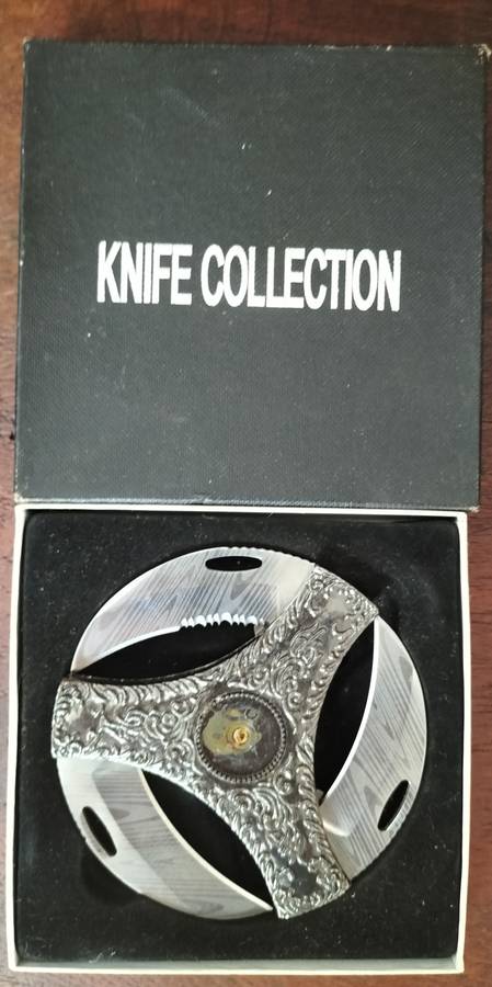 Gimmicky knife #2