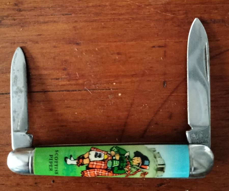 Vintage pocket knife - Scottish piper