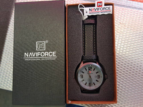 **Crazy R1 Start***NaviForce Mens Luxury Quality Watches (incl WatchBox)