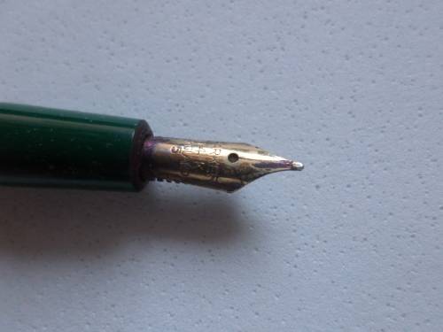 Vintage Parker fountain pen 14K England 5 late 50's green