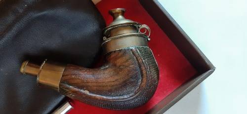 Vintage wooden pipe