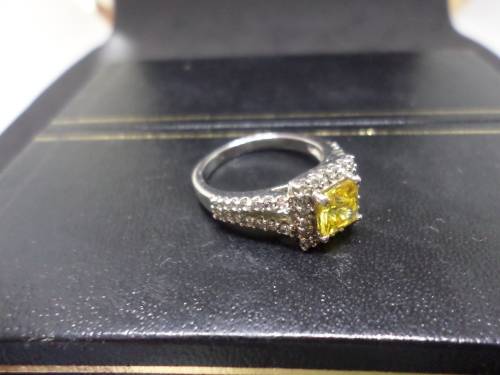 Vintage Silver ring 925 with yellow stone