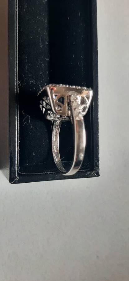 Vintage silver 925 ring with acqua marine stone