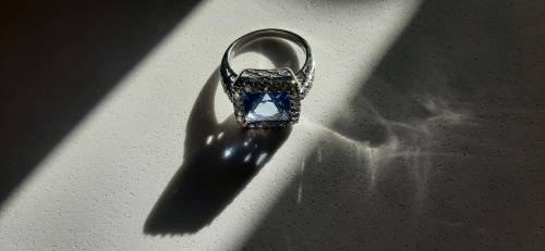 Vintage silver 925 ring with acqua marine stone