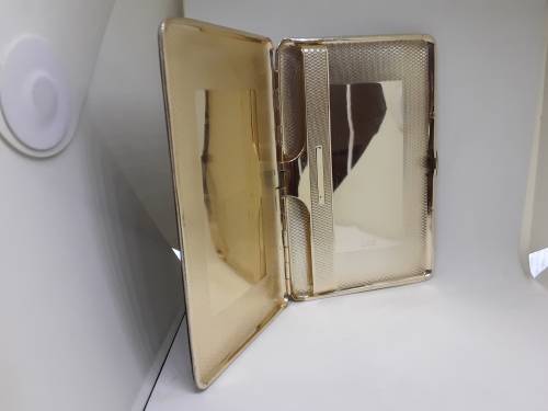 Vintage Kincraft cigarette case made in England early 60`s