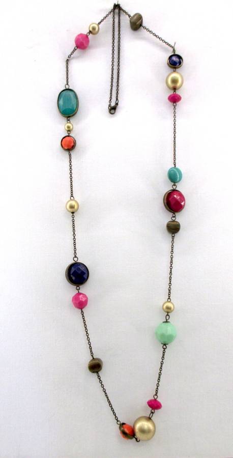 Long Vintage Necklace - Beads - Costume Jewelry  96cm long.