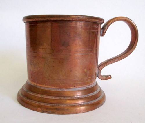 Vintage Red Copper Talism RTH Product Tankard. 65mm high.