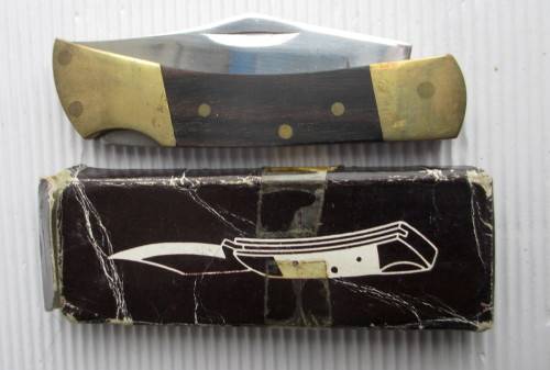 Small Pocket Knife. Still in Box. Stanless Steel.