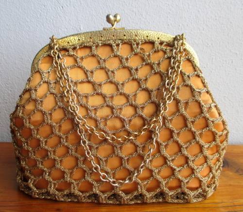 Vintage Evening Bag. Gold Color. Excellent Condition, Handmade in Italy. 200mmx170mm.