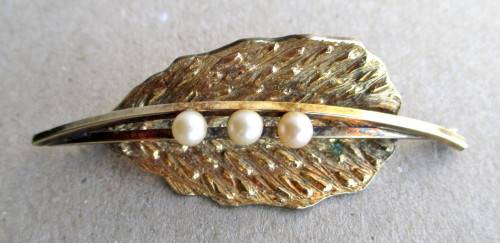 Vintage 14ct Rolled Gold and Pearl Brooch Brooch