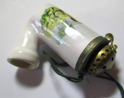 Porcelain  Cavalier Style Hunter`s Pipe with lid, Vintage Souvenir Western Germany Stag.