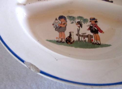Vintage Baby Dish. Divided with Painted Nursery Pictures. Hot Water Warmer. Note Chips. 21 Diameter.