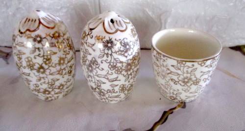 Vintage Pink Roses Gold Chintz MAYELL Cruet Set. Spotless. Delicate.