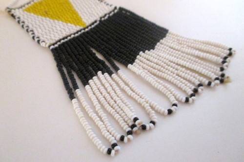 Vintage African Love Letter beaded Necklace. White, yellow and black glass beads. 300mm.