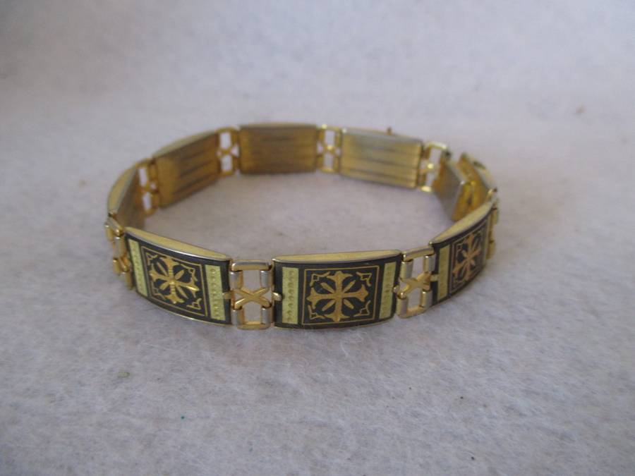 Vintage Damascene Toledo Ornate Gold Square Plaques Bracelet, strong clasp. 20cm