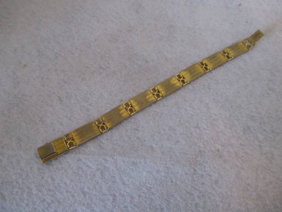 Vintage Damascene Toledo Ornate Gold Square Plaques Bracelet, strong clasp. 20cm