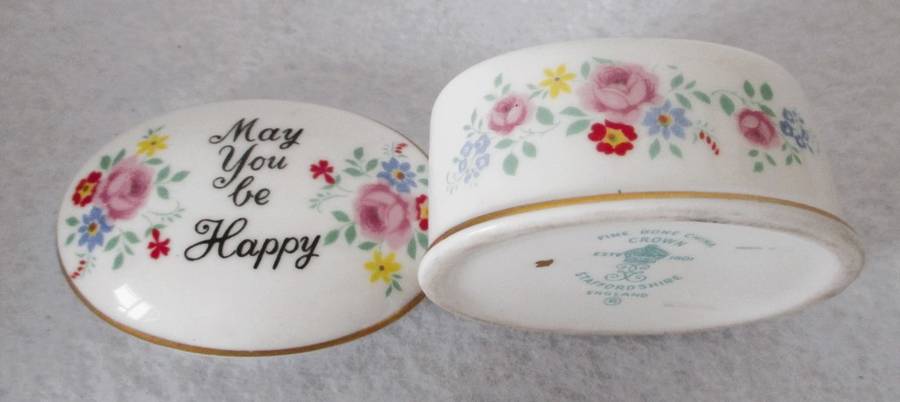 Vintage Crown Staffordshire Floral Oval Trinket Dish May you be happy . Spotless.60x40x45mm
