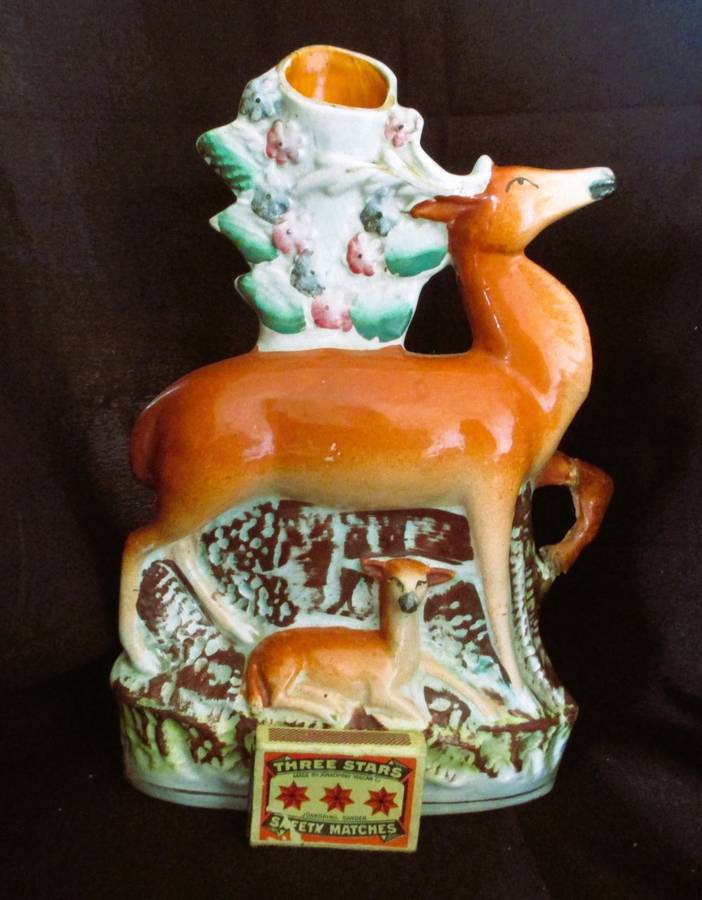 Antique Staffordshire doe/stag spill vase, c. 1870.  RARE Collectable. Fixed. 25x17cm