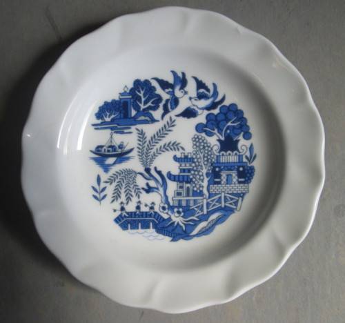 BLUE WILLOW SMALL DISH 12 CM by NORTH LODGE, ENGLAND
