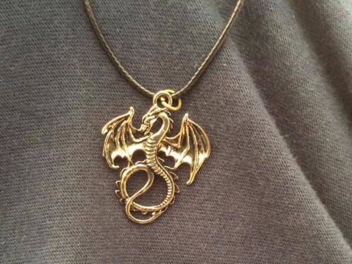 Antique Gold Tone Flying Dragon Unisex Fashion Necklace