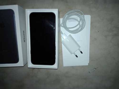 iPhone 7 32GB - Matte Black - 7 Months Old - Free Shipping - Valid Warranty