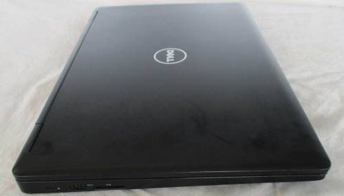 FIRESALE dell  l5580,6th gen core i5,500 hd,8gb ram,15.6``,nvidia geforce 940mx, win 11 pro, etc