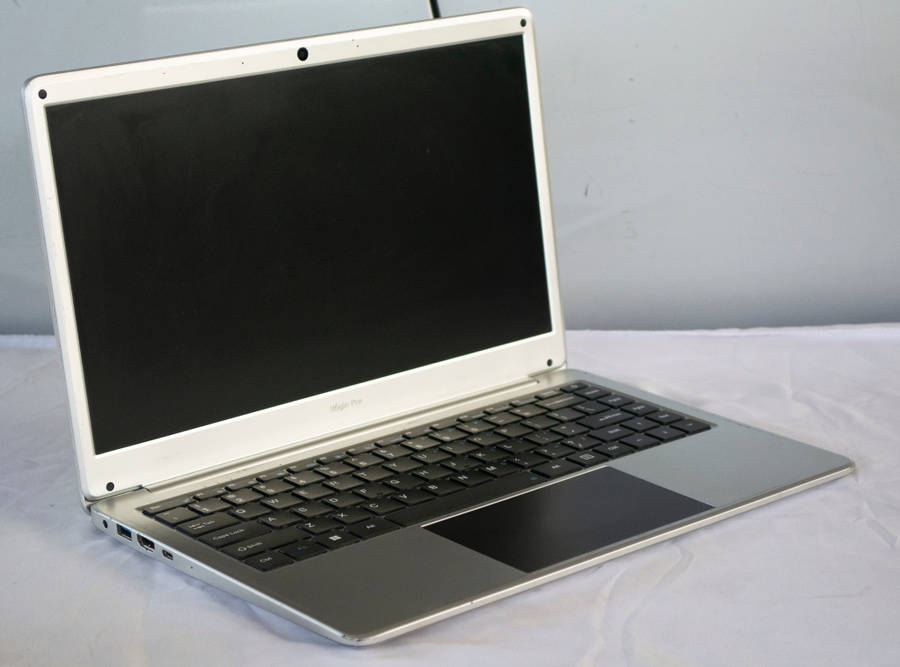 Ultra slim laptop, 12th gen, core i7, 512gb ssd, 16gb ram, 14.1,  hdmi, cam, win 11 pro, etc