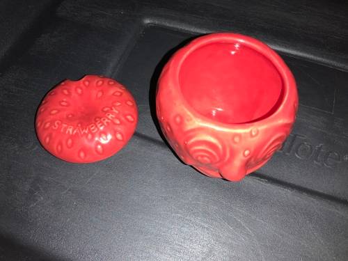 Sylvac Mr Strawberry no 4899