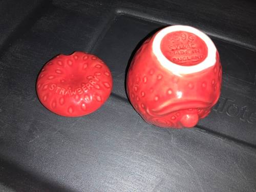 Sylvac Mr Strawberry no 4899