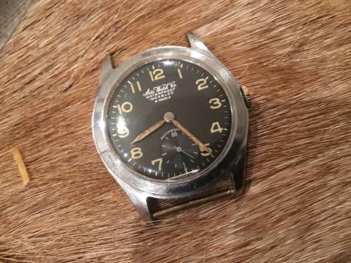 Vintage Artis watch