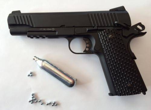 KWC M 1911 CO2 Full Metal Blowback Airsoft Pistol, Which uses 4.5mm Steel BB'S, FREE! 6 CO2 & BB,S