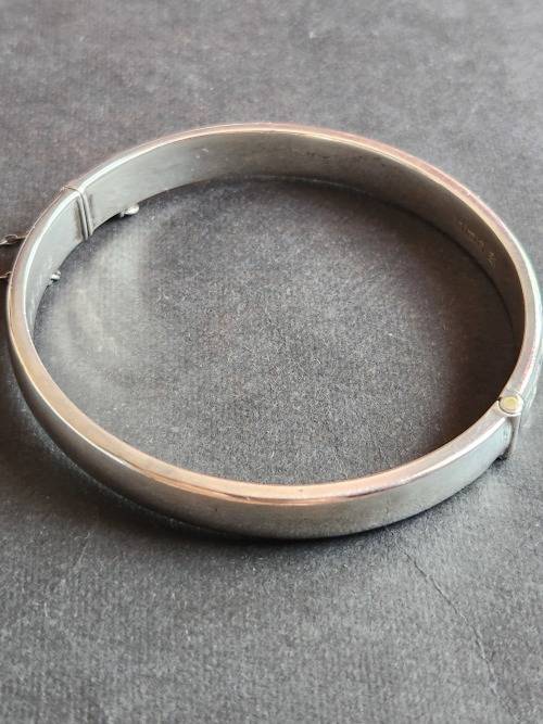 Vintage Hallmark Silver Bangle 12g (engraved) - as per photograph