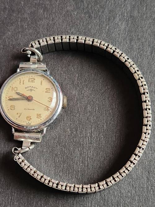 Vintage Ladies Rotary 15 Jewels Wrist Watch (not working) - as per photograph