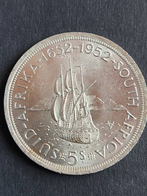 Union 5 Shillings 1952 EF+/UNC - as per photograph  per photograph