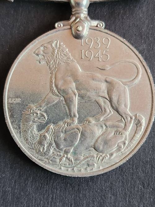 SA World War II Medal 1939-1945 - as per photograph